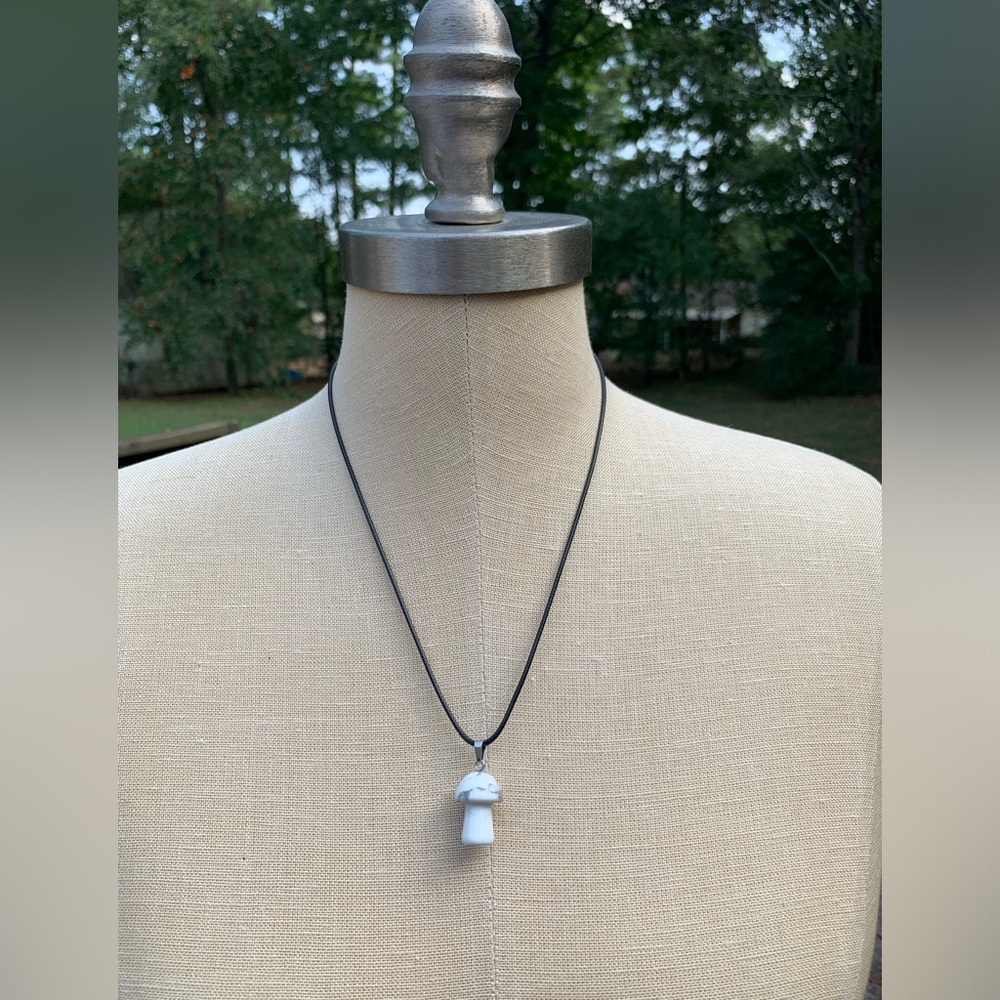 Handmade Genuine Stone Mushroom Amulet Necklace - Picture 10 of 14